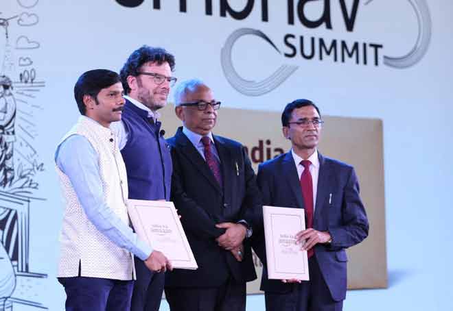 Amazon Inks MoU With India Post To Simplify Cross-Border Logistics For MSME Exporters