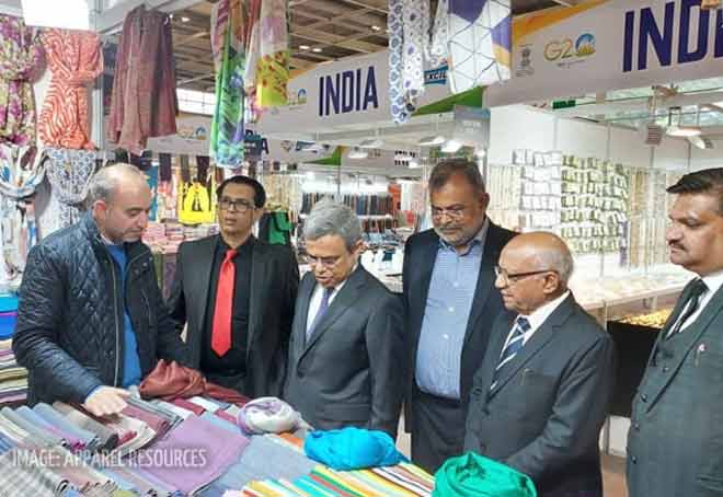 J&K entrepreneurs explore opportunities in France’s textile market