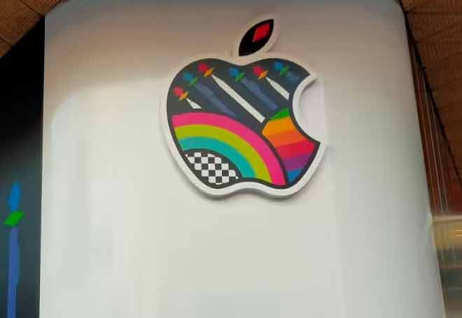 Apple Plans To Scale Up Domestic Component Manufacturing In India