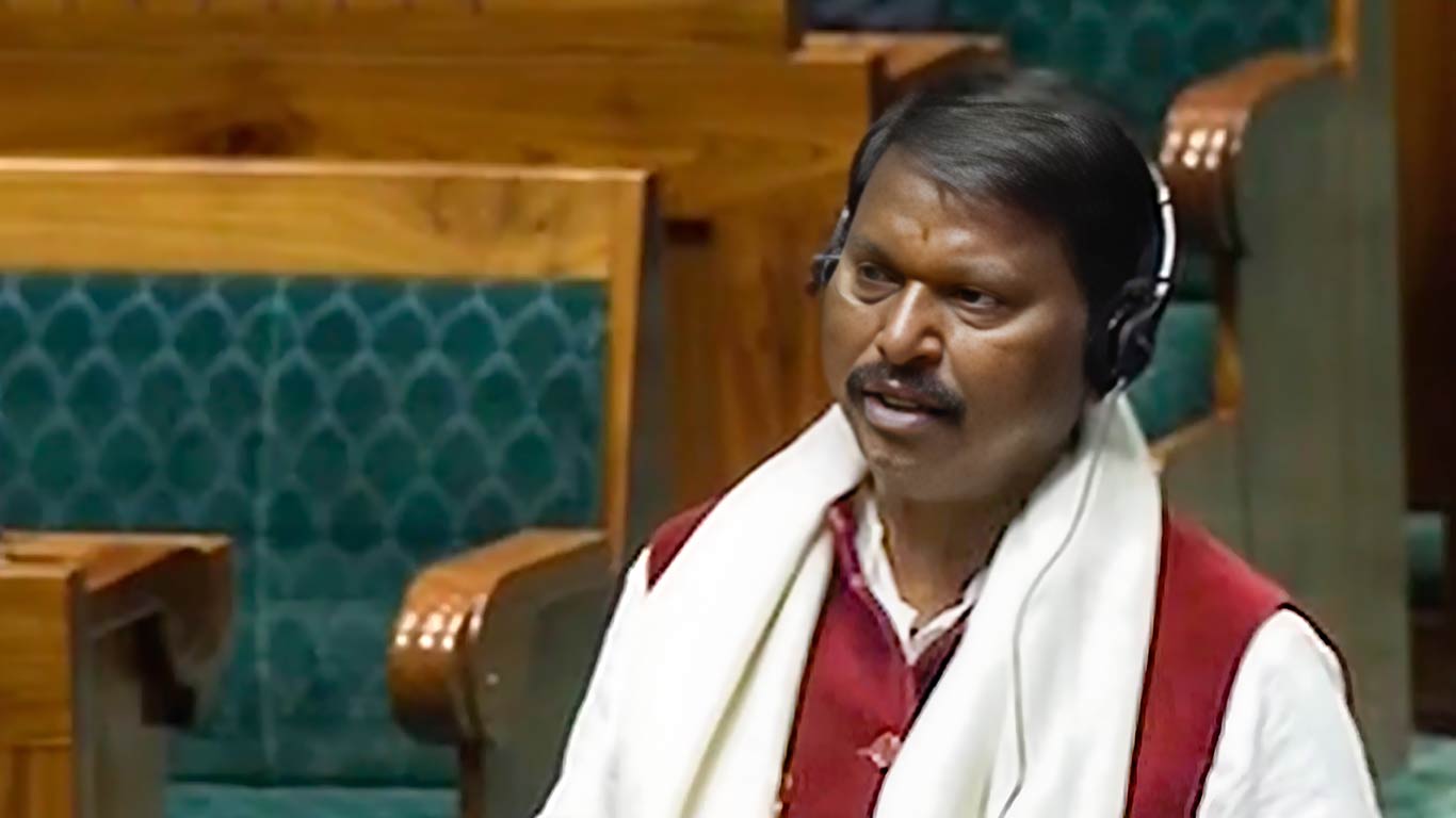 India's Agricultural Share in GDP Plummets to 15% in 2022-23: Union Agri Minister