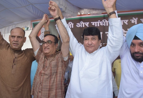 Delhi Congress launches “Nyay Yudh” against sealing of non-polluting household industries