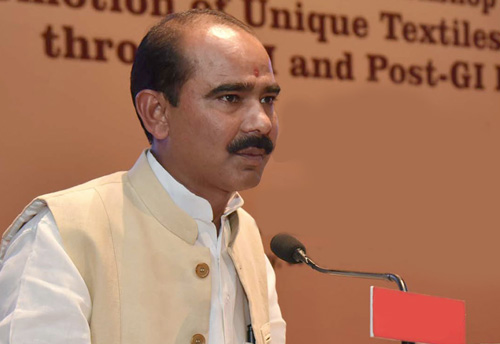 Cabotage rules relaxed for movement of cotton from Gujarat to Tamil Nadu: Textile Min