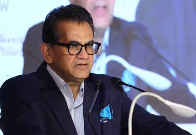 Auto sector should target 100% electrification of two & three-wheelers by 2028: Amitabh Kant