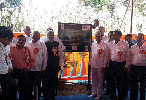 Anant Geete lays foundation stone for south Gujarat’s first CEFC at Bardoli