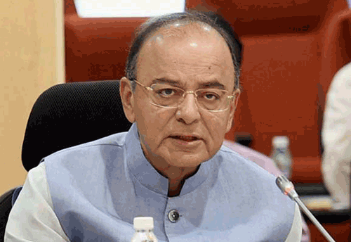 Finance Minister hints change in Fiscal Year, Industry welcomes the move
