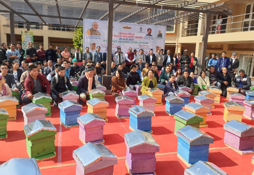 KVIC distributes 1000 bee boxes in Arunachal Pradesh