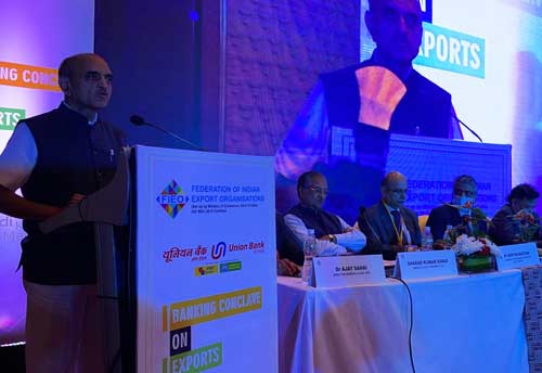 MoS Finance Karad reaffirms support from banks on exports