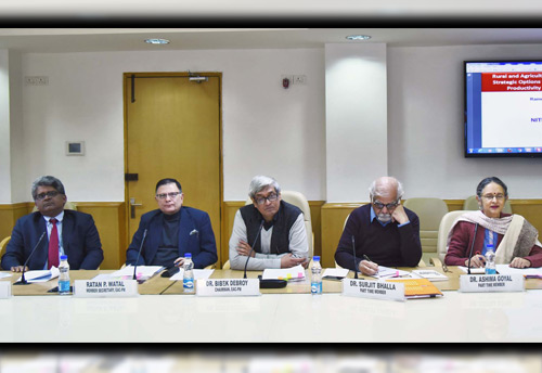EAC chaired by Prof. Bibek Debroy convenes its third meeting