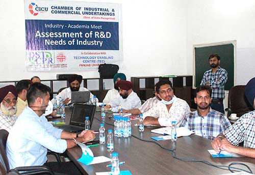 CICU with Punjab University organises debate on Research & Development needs of industry
