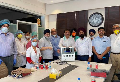 MSMEs donate ventilator to Ludhiana hospital