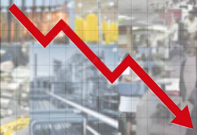 Growth of Industries, services sector declined in TN from 2016-21: CAG