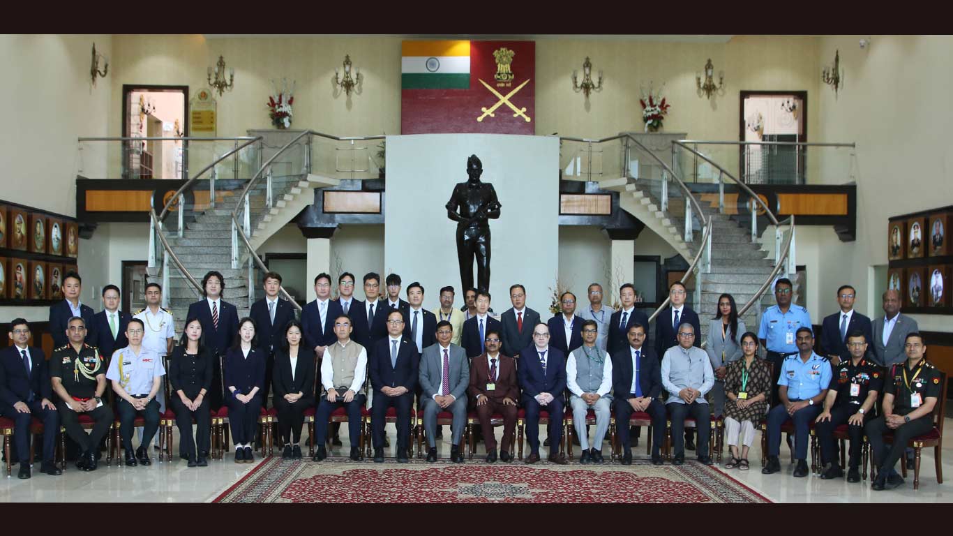 India-South Korea Defence Talks Focus on Industry, Production & Logistics
