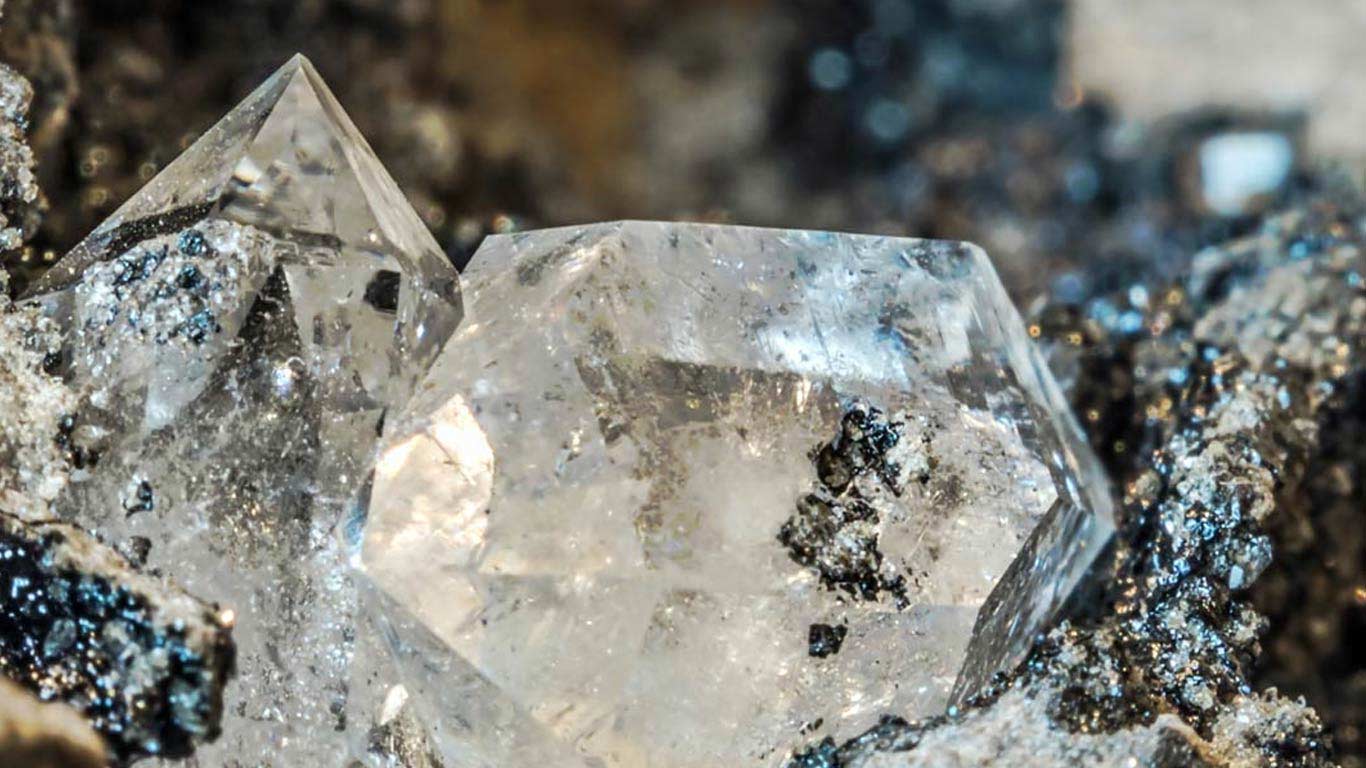 Govt Introduces Duty-Free Import Scheme For Diamonds, Effective April 2025