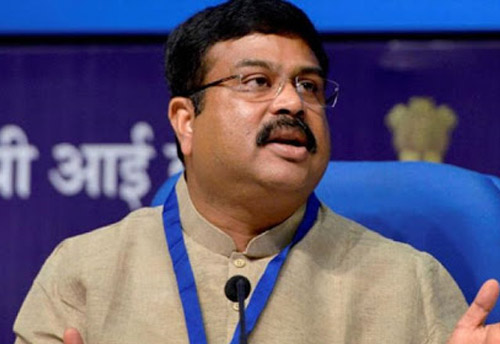 Dharmendra Pradhan implores entrepreneurs to come up with innovative solutions to build an Aatmanirbhar Bharat