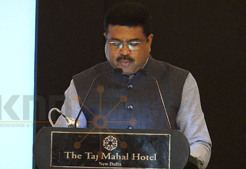 Important to explore renewable sources of energy: Dharmendra Pradhan