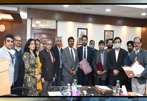 Tech transfers to five Indian firms by DRDO to produce extreme cold weather clothing