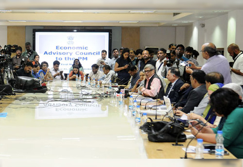 EAC-PM convenes its first meeting, economic growth-employment generation key focus of the roadmap ahead