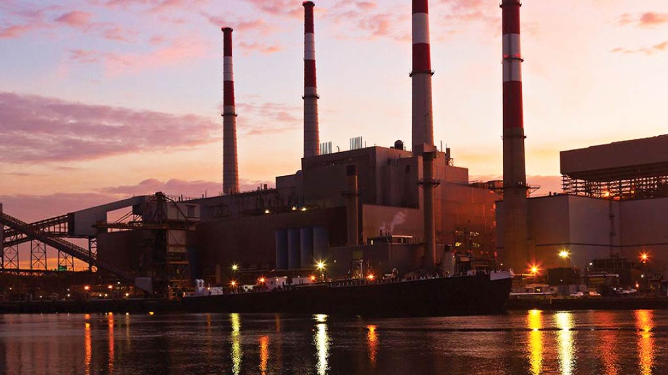 Indian Government Cuts Funding For Oil Companies' Energy Transition Projects