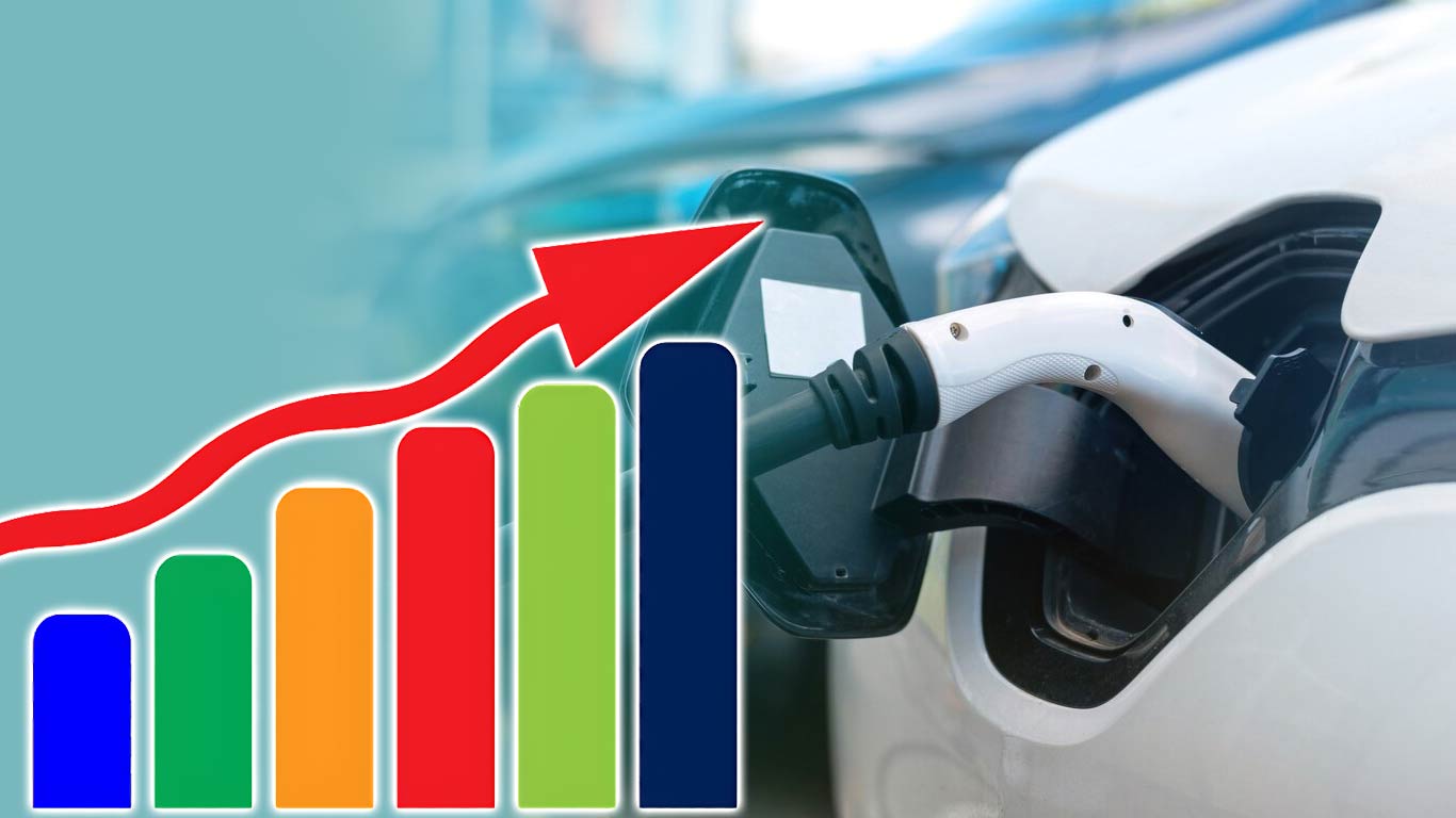 CARS24 Reports 42% Growth in Used Car Sales, Five-Fold Rise in EV Inquiries in Calendar Year 23