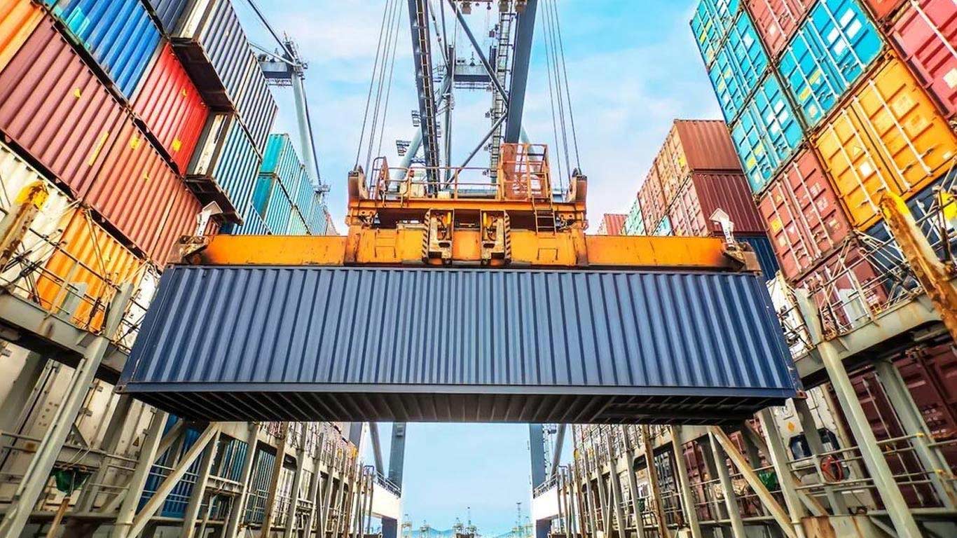 India’s Merchandise Exports Dip 0.81% To USD 36.61 Bn In Feb Amid Global Uncertainty