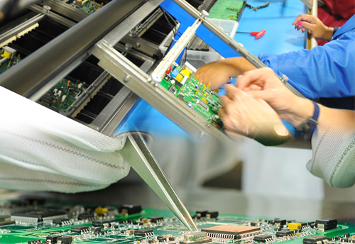 MP Govt invites industries to set up units in Electronics Manufacturing Clusters in state