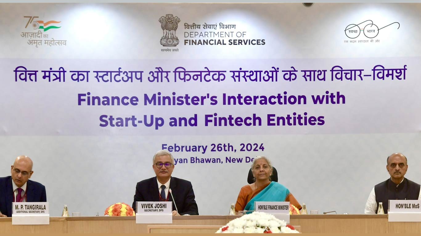Finance Minister Advocates Monthly Meetings For Fintech Regulation
