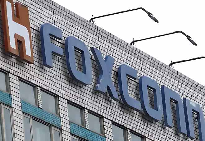 Foxconn spreads its manufacturing footprint in South India; signs LoI to set up facility in Bengaluru