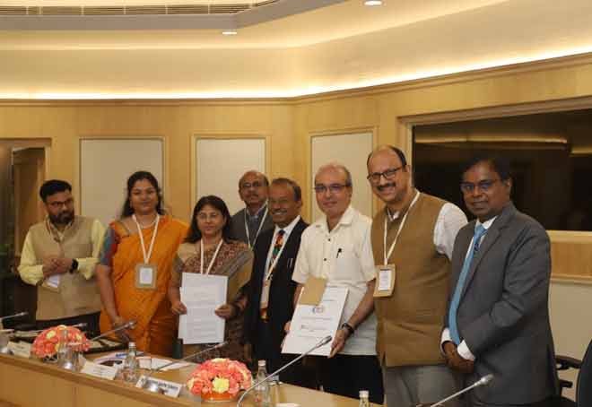 NRLM, GAME join hands to help 10 lakh nano women entrepreneurs with financial access