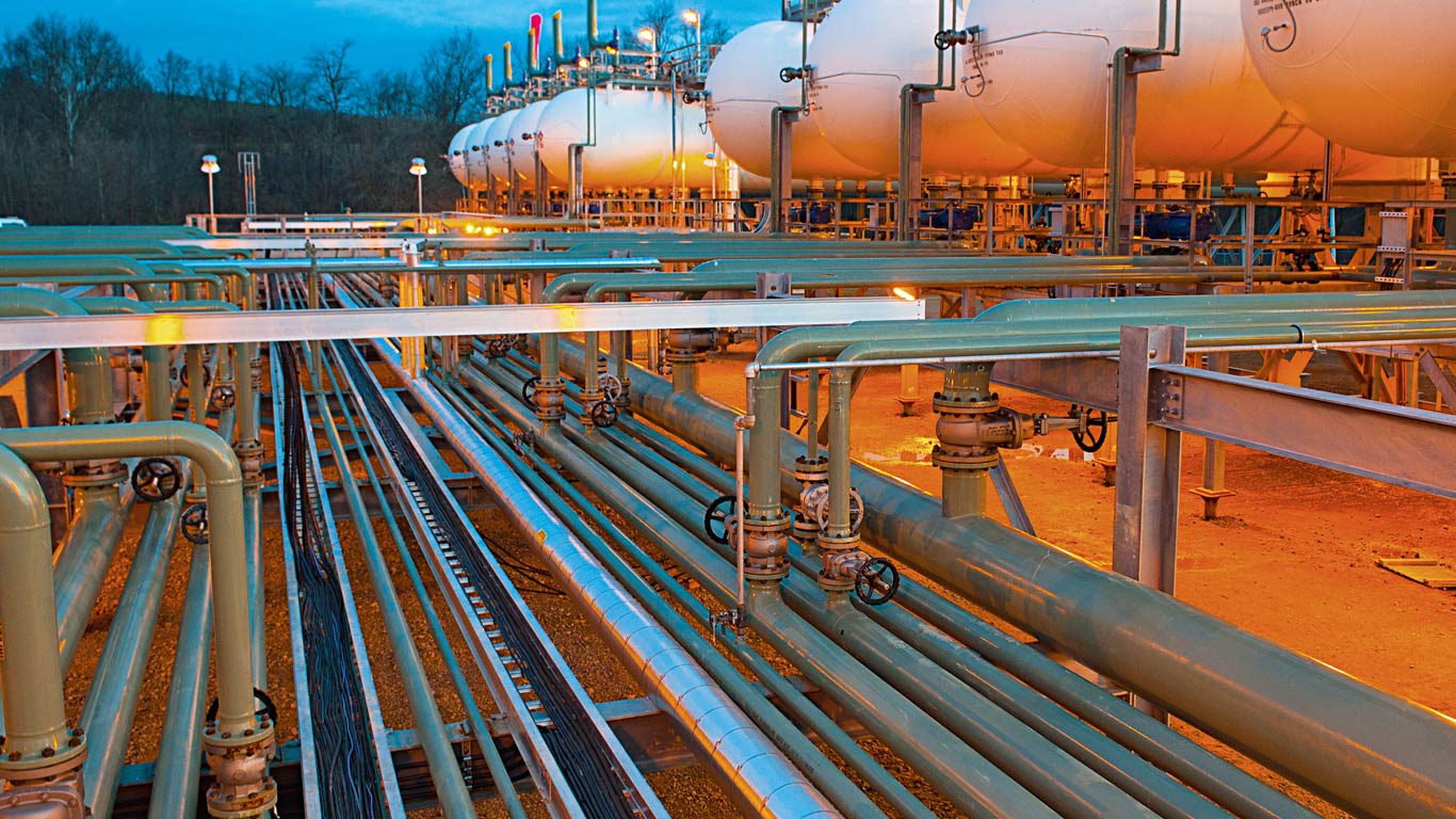 Petroleum Ministry Plans Cost Savings in Pipeline Projects with PM Gati Shakti Data