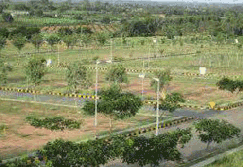 Noida-Greater Noida Authorities to take strict action against inoperative industrial units
