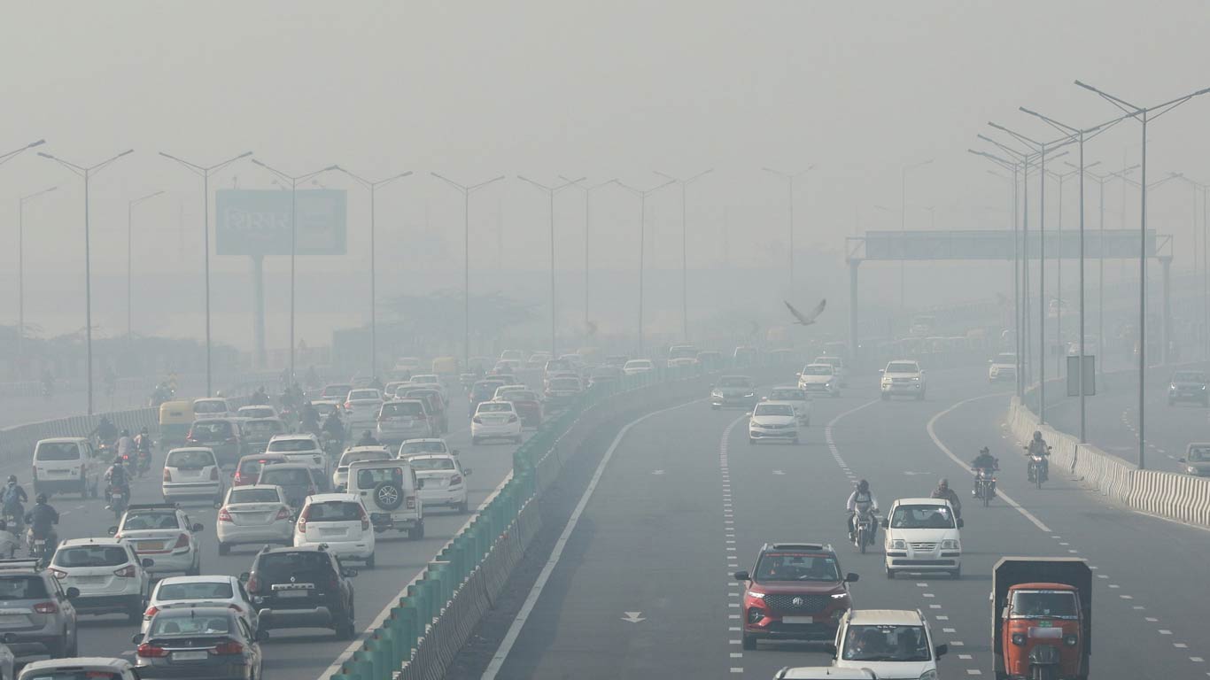 GRAP Stage III Restrictions Reintroduced In Delhi-NCR With AQI Crossing 400 Mark