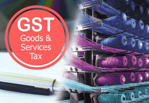 Textile Industry bats for 5% GST rate; submits memorandum to Smriti Irani