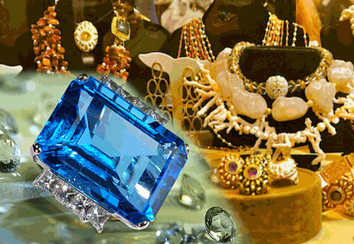 Commerce Minister lauds gem, jewellery sector; urges them to increase exports to 75 billion dollars