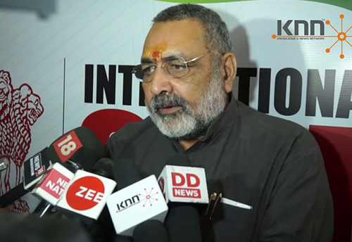 International SME convention to lay roadmap for industrial revolution 4.0: MSME Minister (Watch Video)