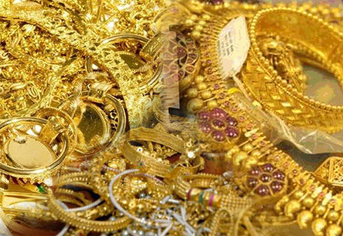 Gold prices falls down by Rs 70 per 10 gm as Indian currency appreciates, says Expert