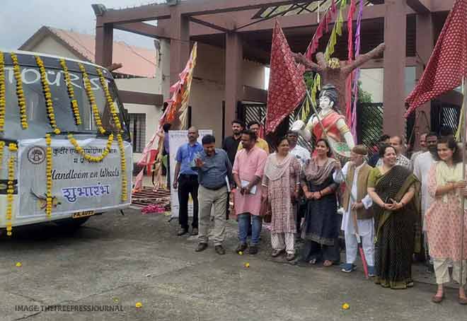 MP KVIC launch handloom-on-wheels bus to promote artisanal products