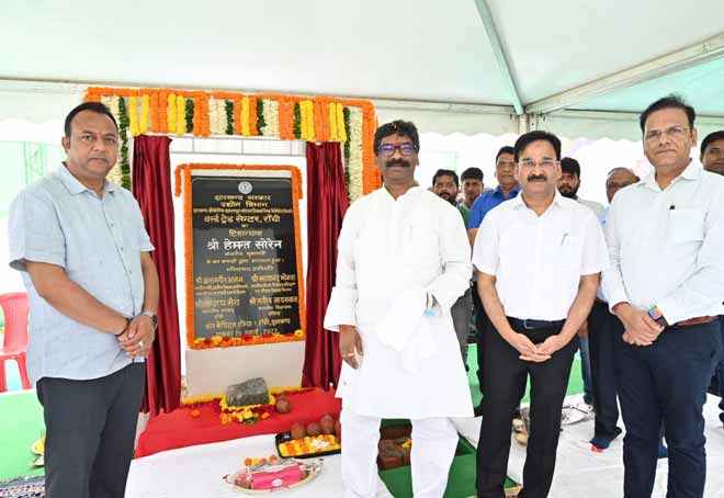 Jharkhand CM lays foundation stone of World Trade Centre in Ranchi