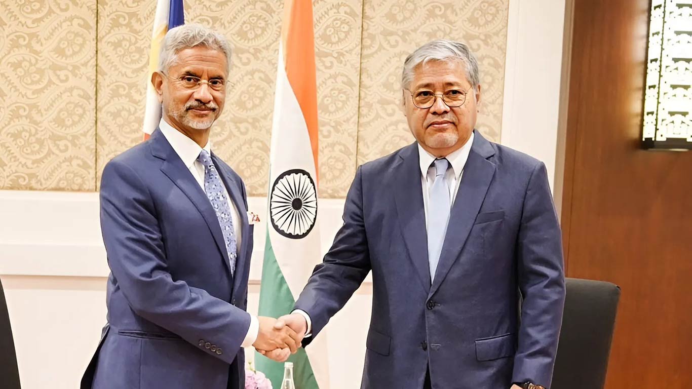 India & Philippines Aim To Deepen Defense, Security Ties In Indo-Pacific Push