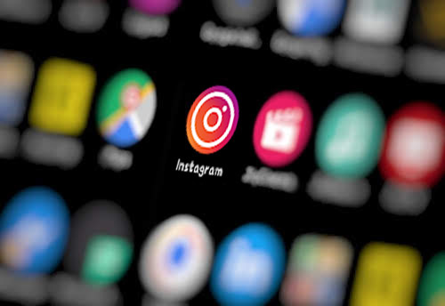 Instagram app gets into e-commerce business