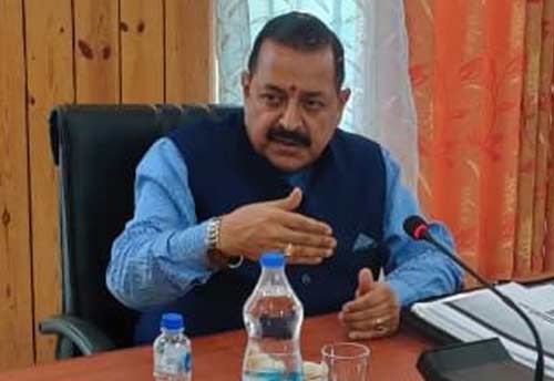 Union Minister Jitendra Singh encourages startup culture among J&K youth