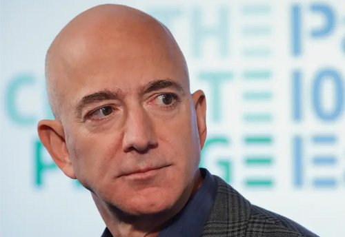 Govt unlikely to buy Amazon CEO Jeff Bezos arguments: CAIT