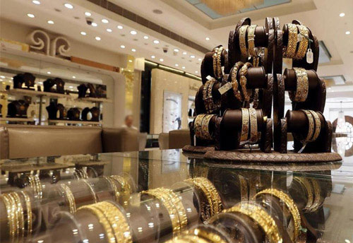 Lockdowns dash last hopes of Jewellery traders of sales on Akshya Tritiya & Eid