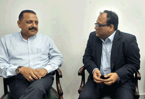 Indian Chamber of Commerce discusses ways to boost investment in Northeast with Jitendra Singh
