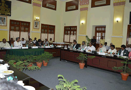 KASSIA submits Budget Memorandum for MSMEs to K’taka CM