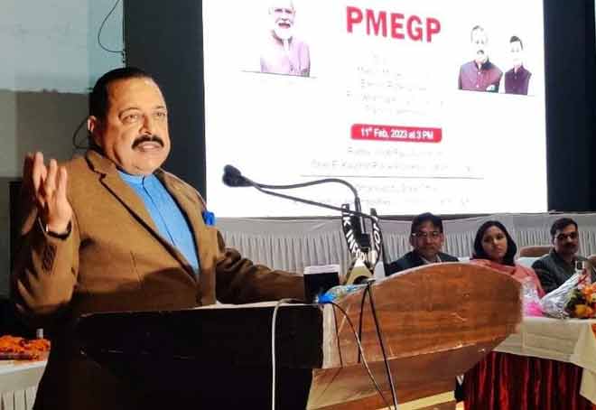 Khadi quickly emerging as new avenue of lucrative start-up: Union Minister Jitendra Singh