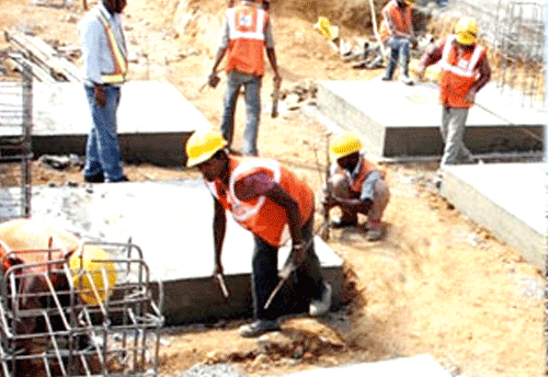 Labour Min calls upon Trade Unions to contribute in campaigns for opening bank a/c of workers