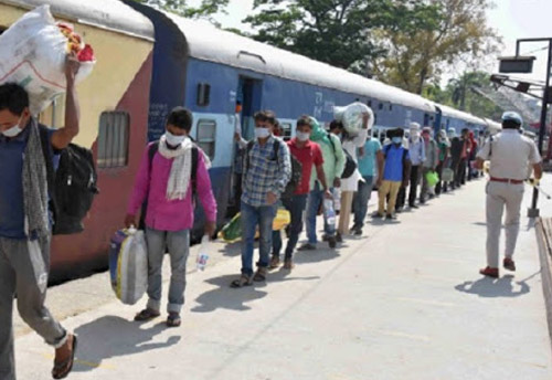 Gujarat industries urge govt to run special trains to bring back labours