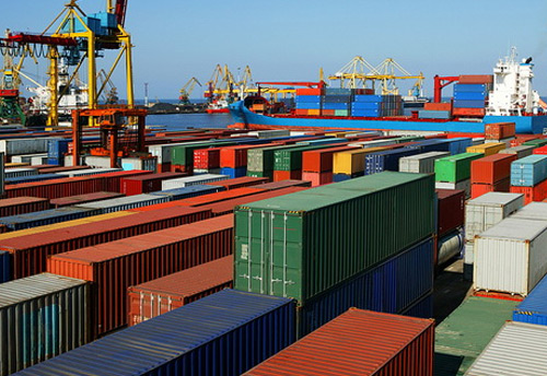 Commerce Ministry inks pact with CII for setting-up institutional mechanism for development of logistics