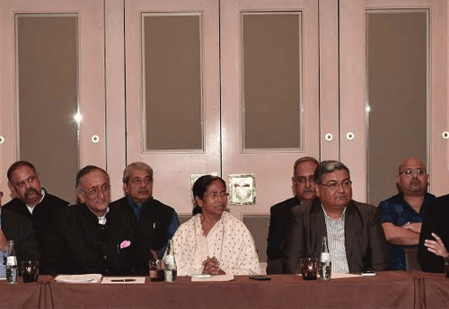 Bengal CM to meet German industry houses, seek investments