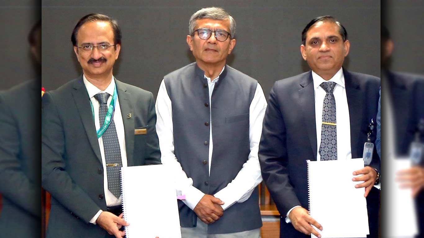 MoD Signs Rs 1,476 Crore Contract with BEL For Mobile Electronic Systems